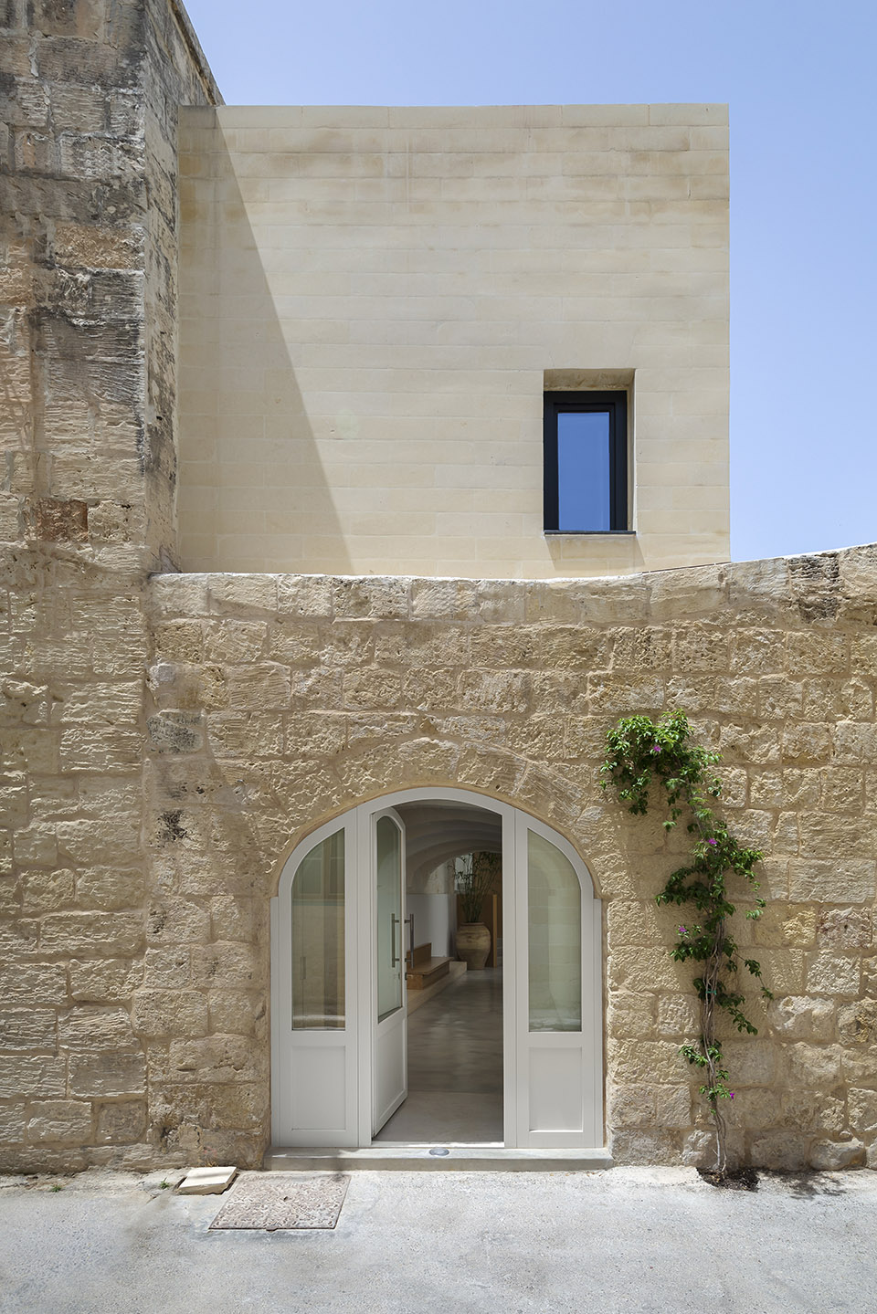 The Mill House Valentino Architects