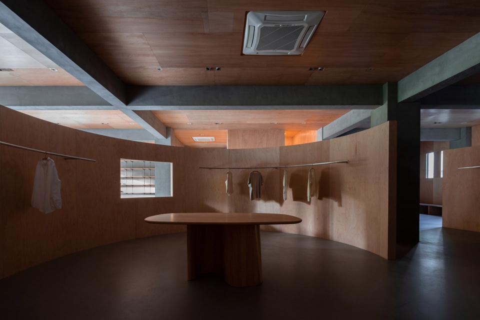 62 Beiting Lane Store China by MOU architecture studio