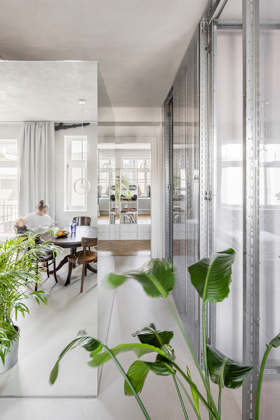 1927 apartment by kilohonc