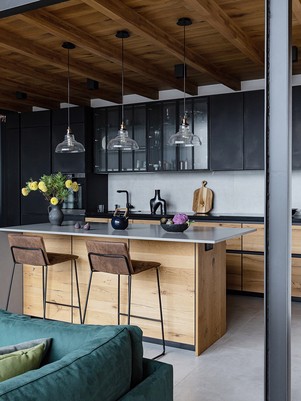 LOFT APARTMENT by ZROBIM architects