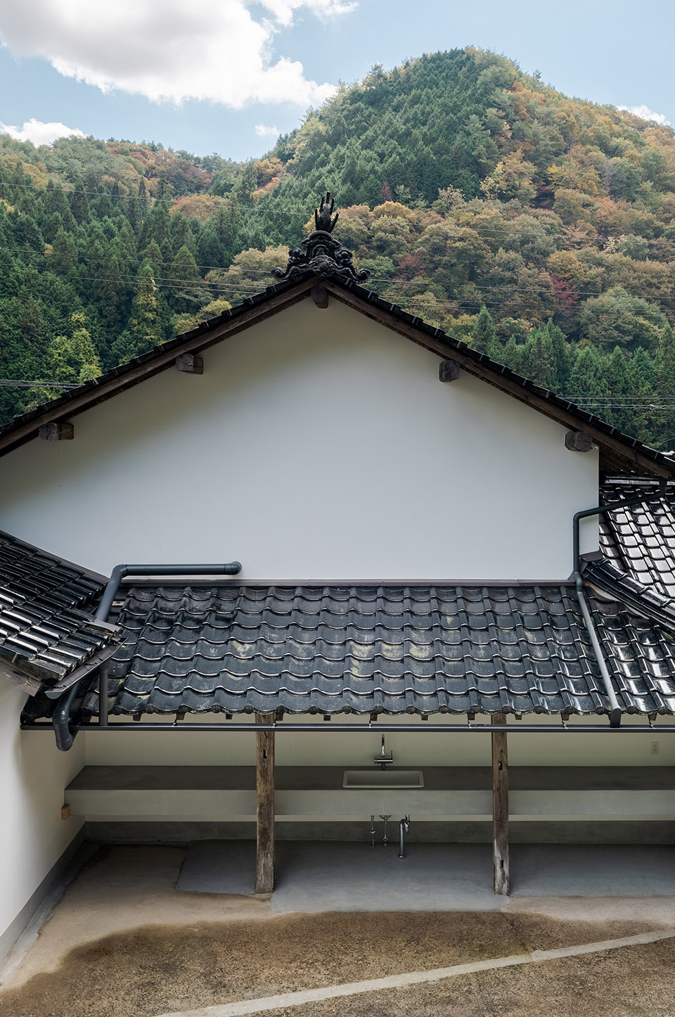 house in zinseki by reiichi ikeda design