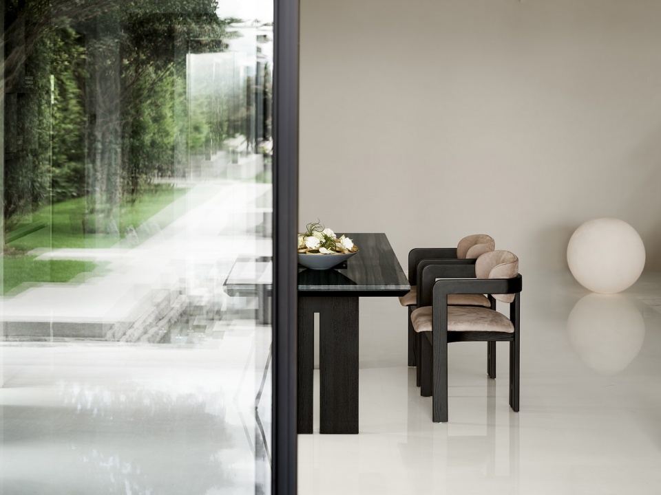private house near erhai lake by chen design