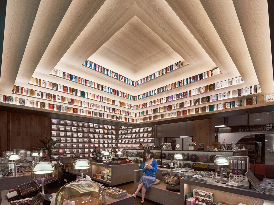 tianwu forcefield shopping mall renovation by z studio