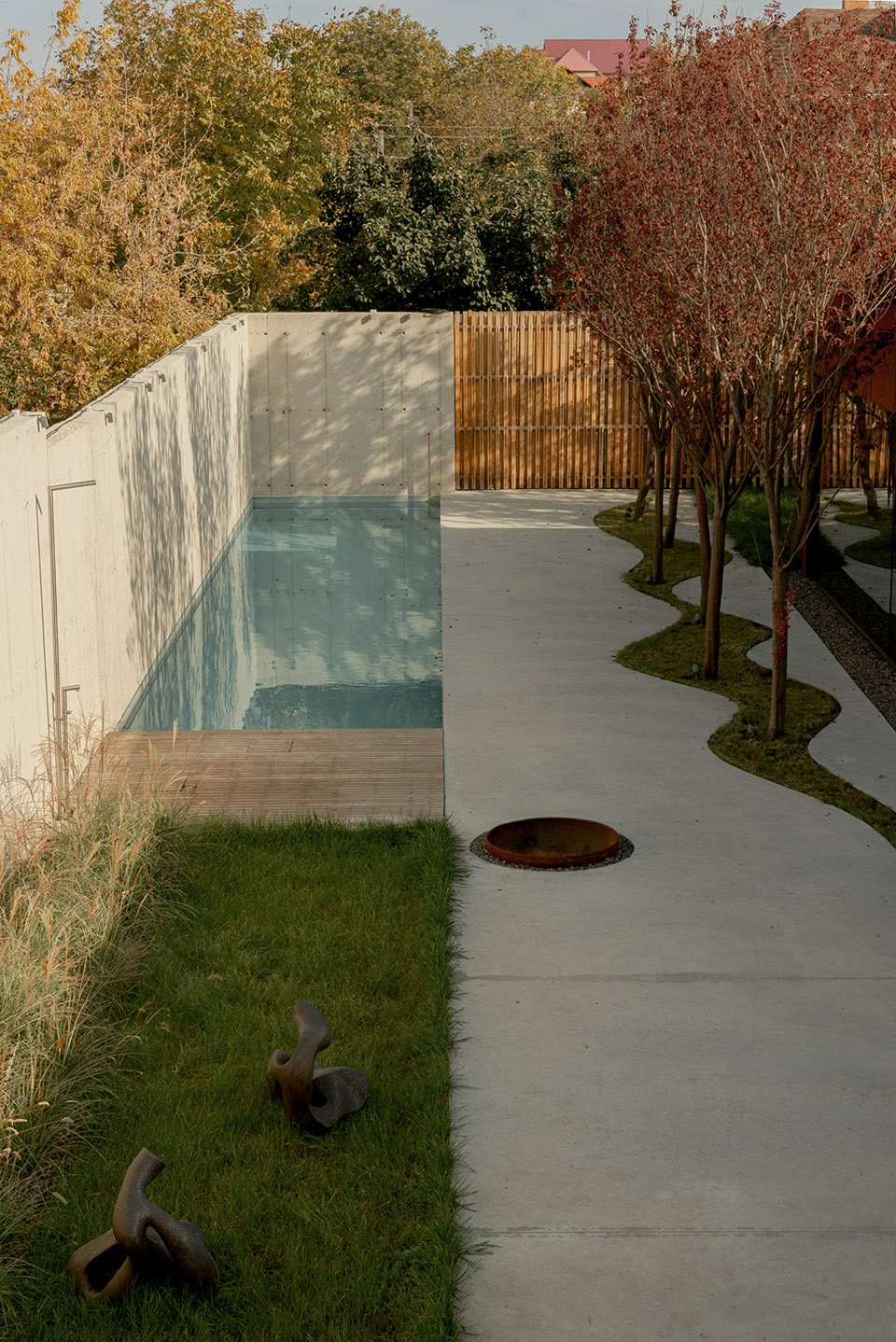 Villa Domes by Calujac Architecture