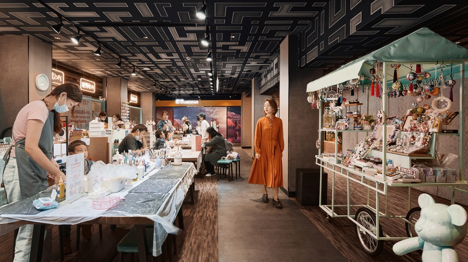 tianwu forcefield shopping mall renovation by z studio
