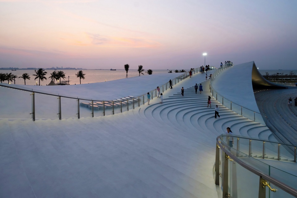 sky mountain coastal station in haikou by sou fujimoto