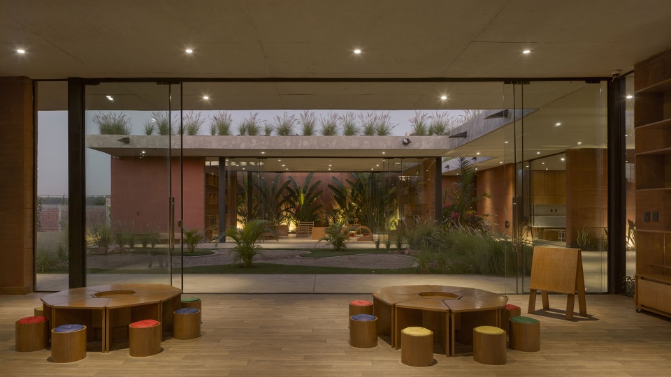 child care center by equipo de arquitectura