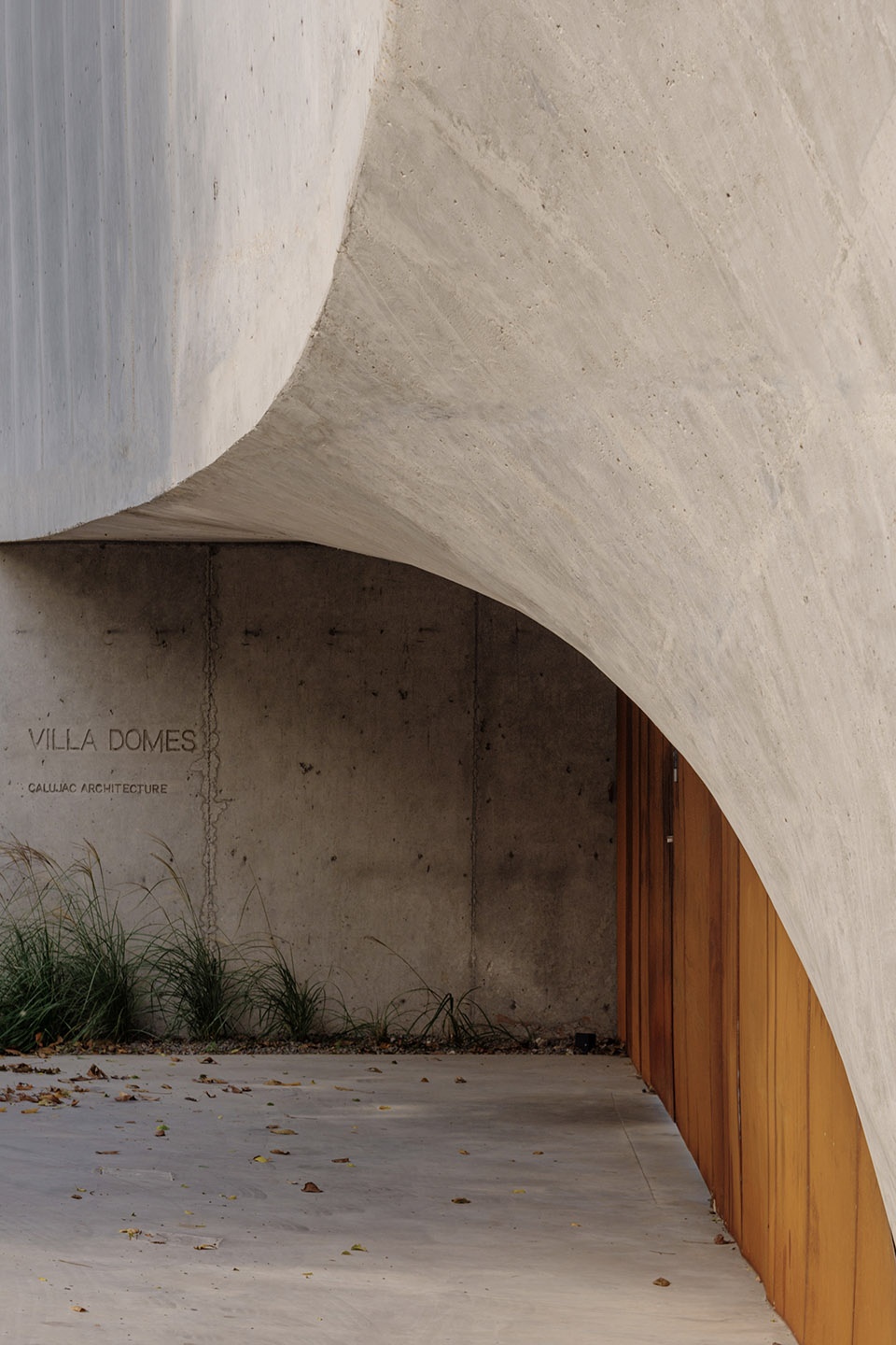 Villa Domes by Calujac Architecture