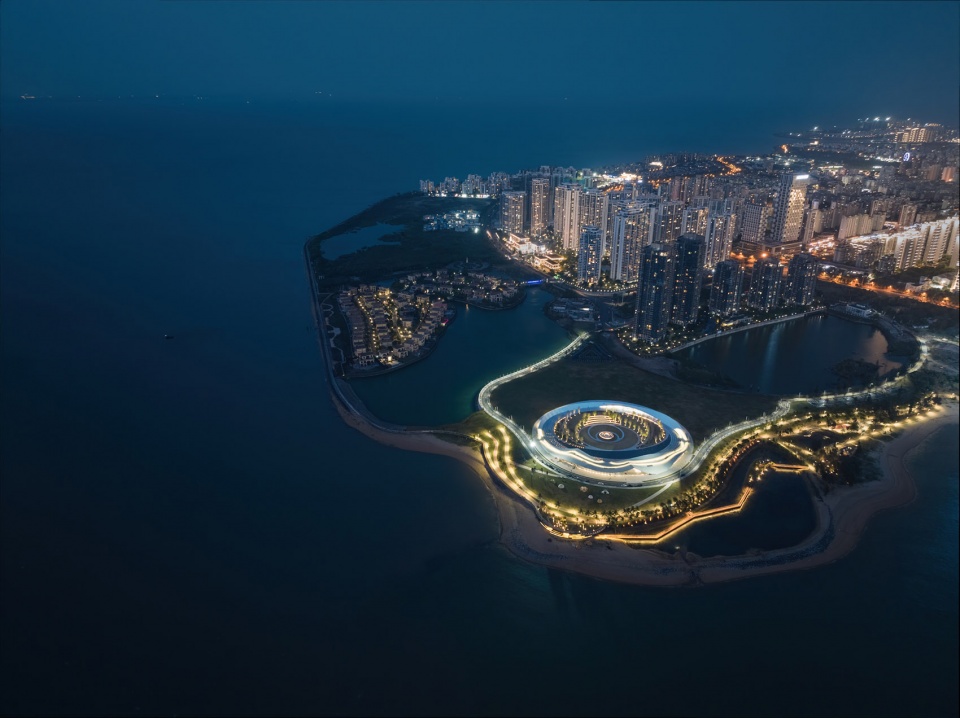 sky mountain coastal station in haikou by sou fujimoto