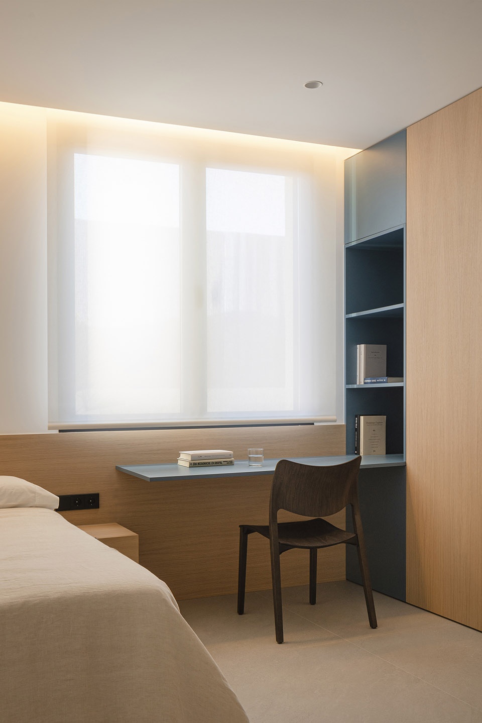 Home Refurbishment for Alejandro and Inma by Pablo Munoz Paya Arquitectos