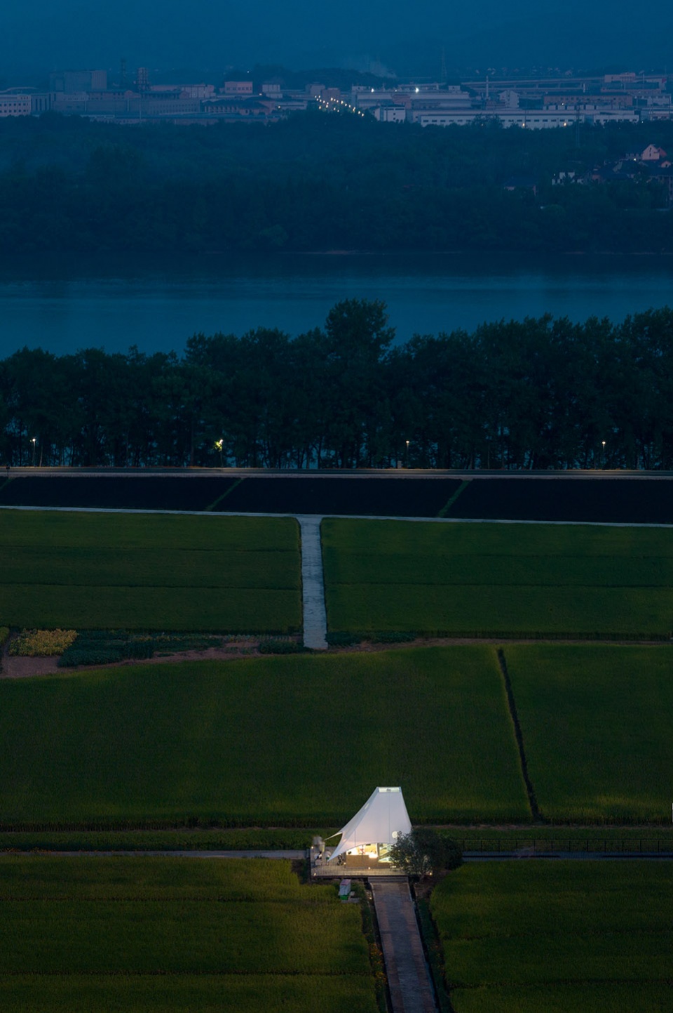 tower pavilion in paddy fields by jumpinghouselab