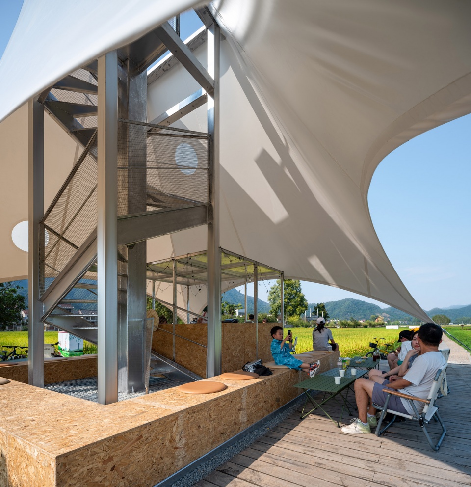 tower pavilion in paddy fields by jumpinghouselab