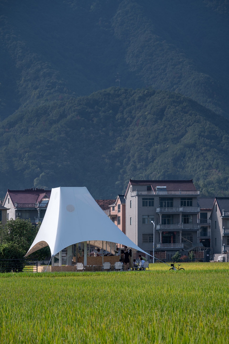 tower pavilion in paddy fields by jumpinghouselab
