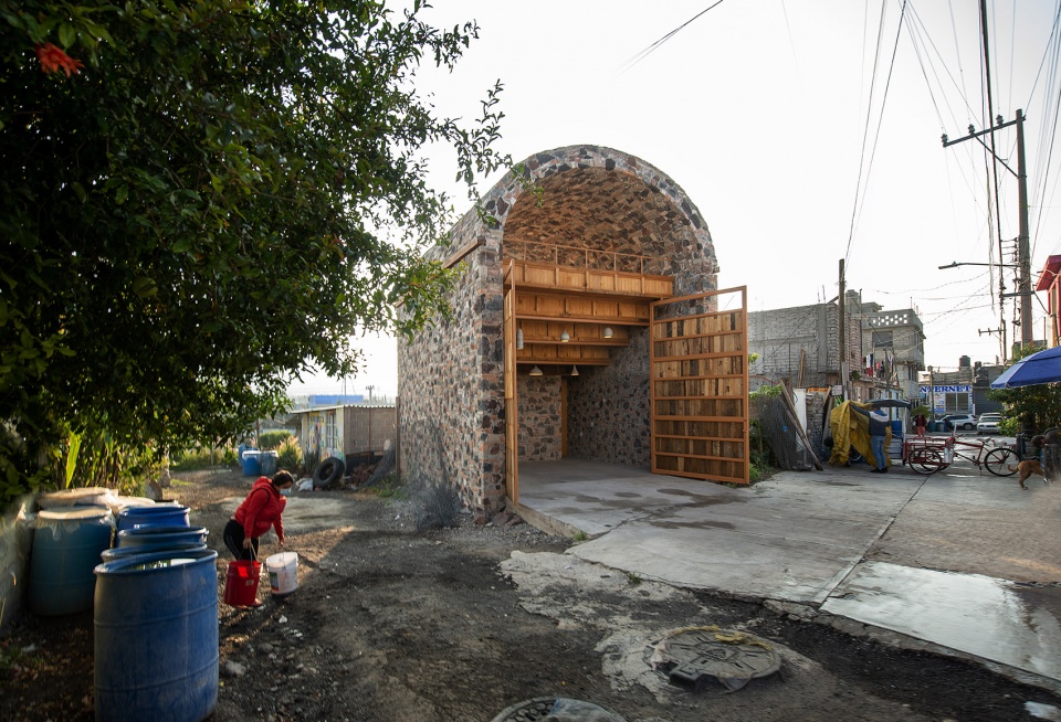 Kithara Music Public Kiosk by TO Arquitectura