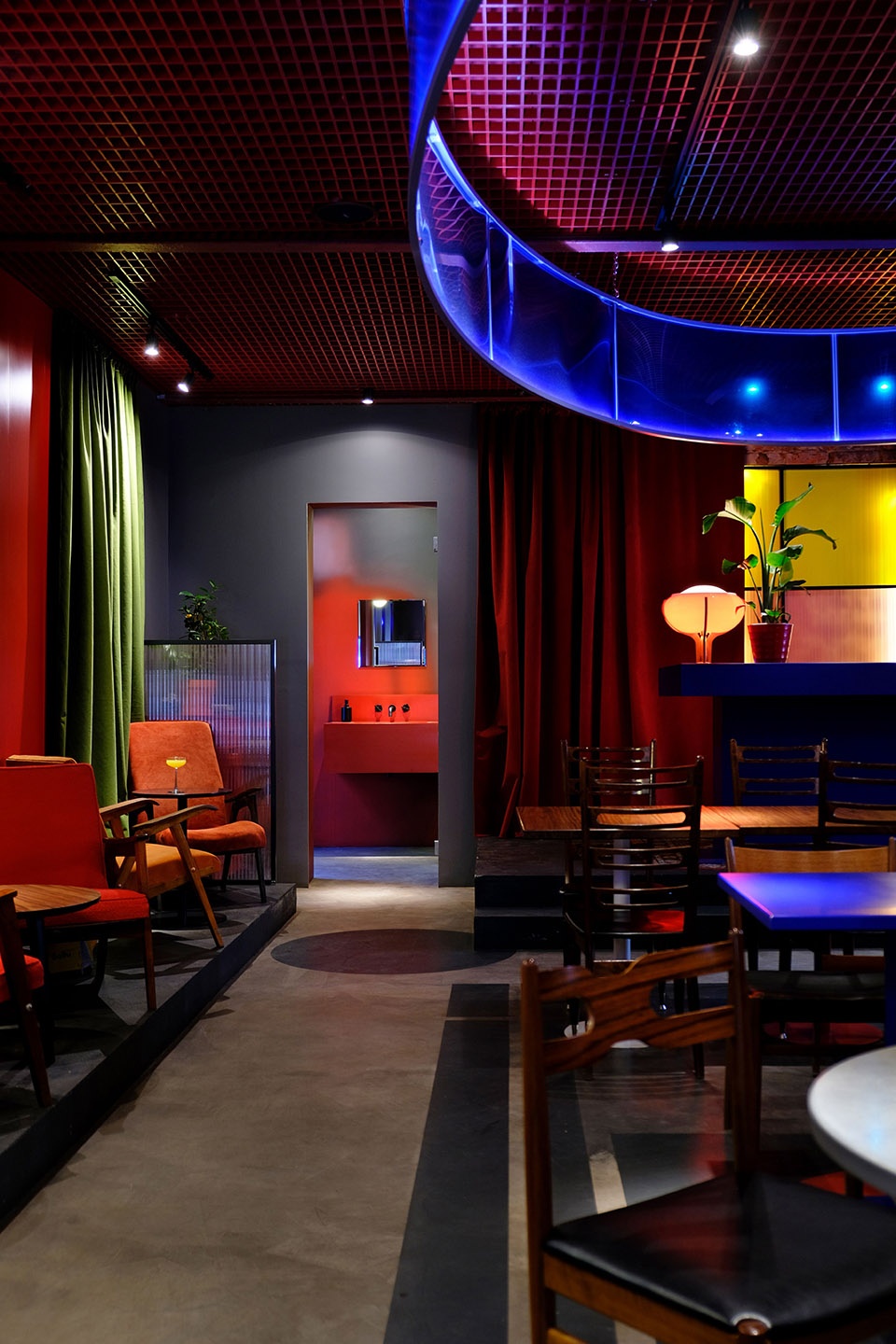 Record Bar by STUDIO SHOO