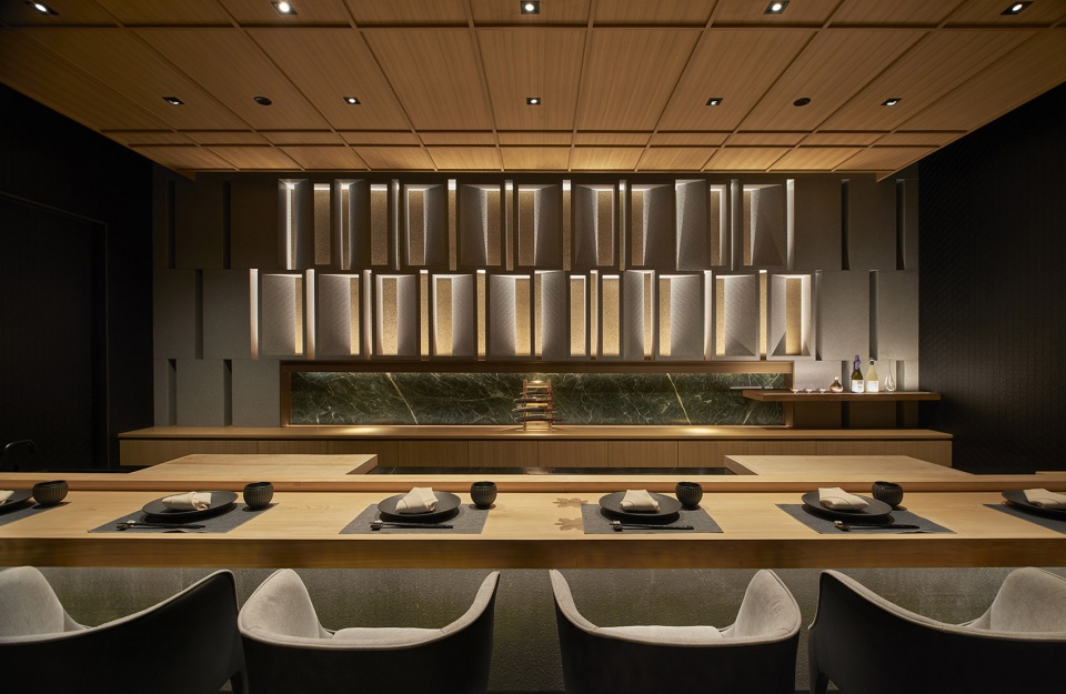 Akari by okamoto deguchi design