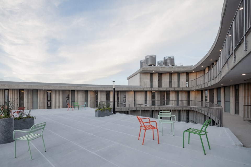 Las Americas Social Housing SO IL