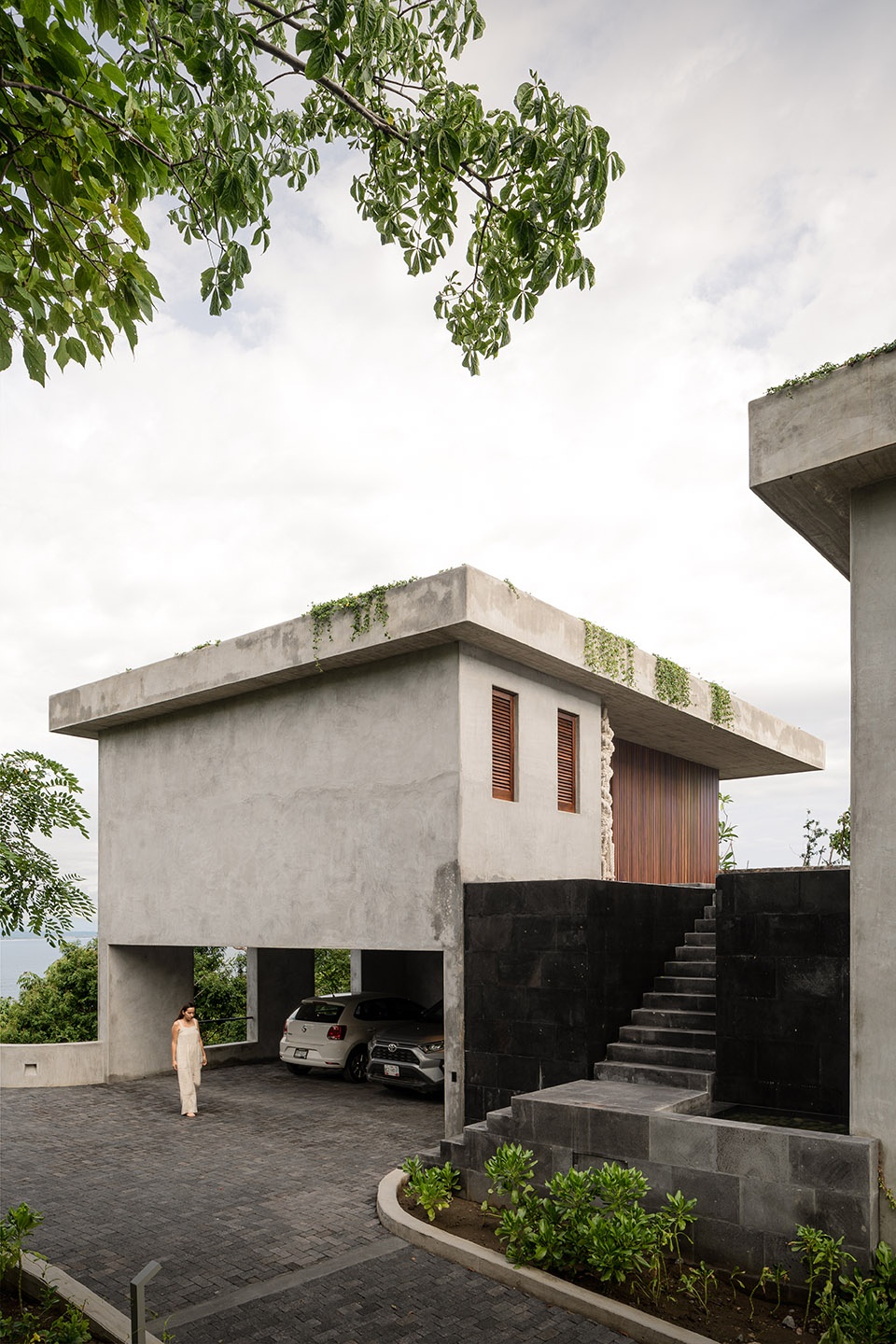 CASA MATEO by Zozaya Arquitectos