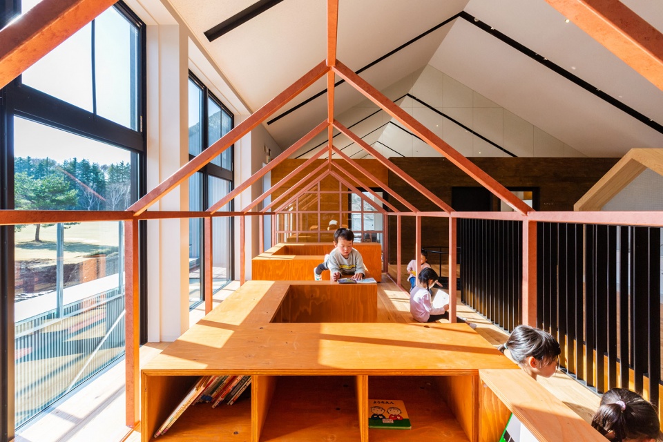 ub nursery by hibinosekkei youji no shiro kids design labo