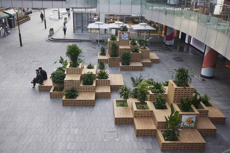 Alp of Spring China by Use Design