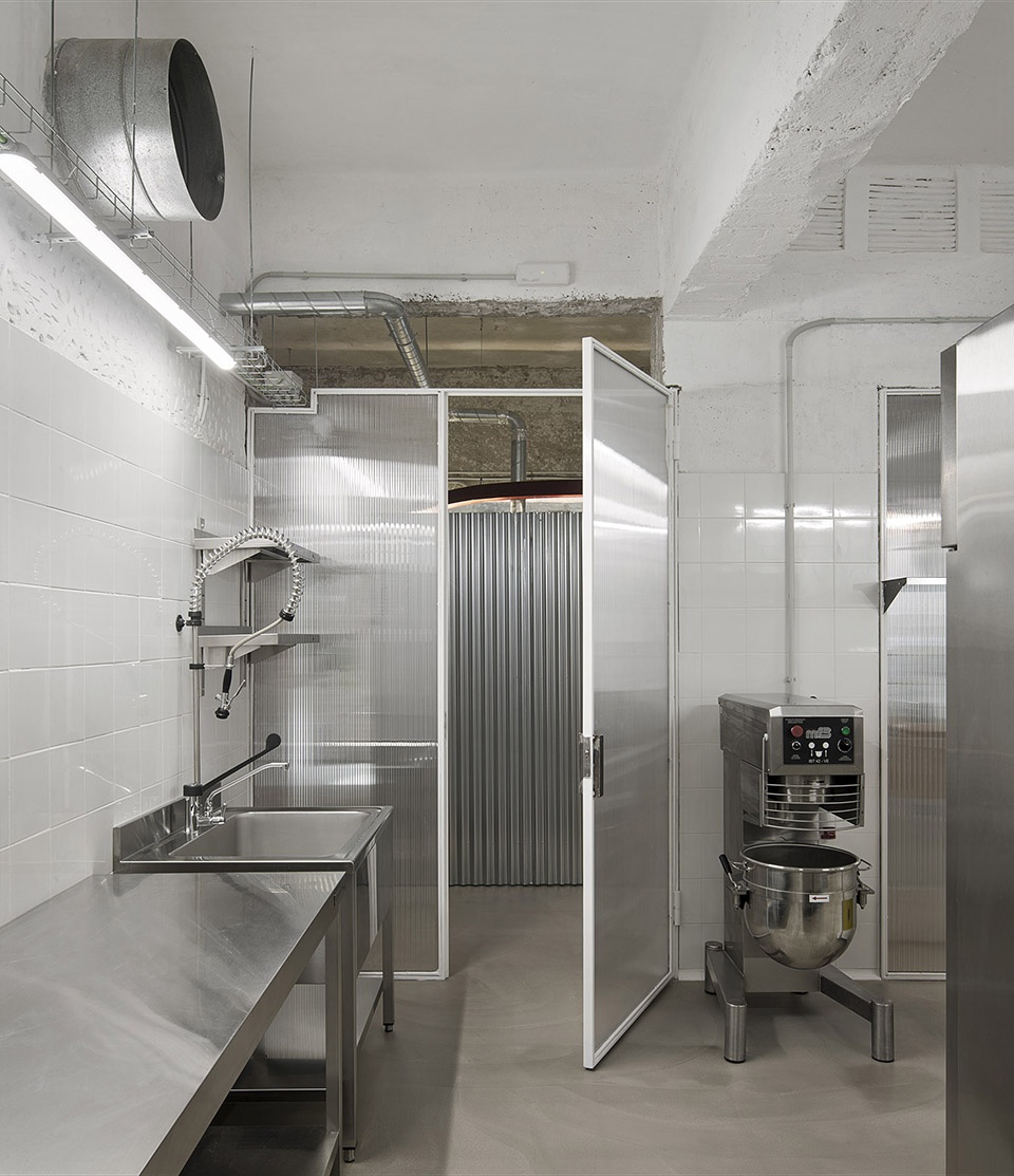 Gluten Tag Bakery Arame Studio