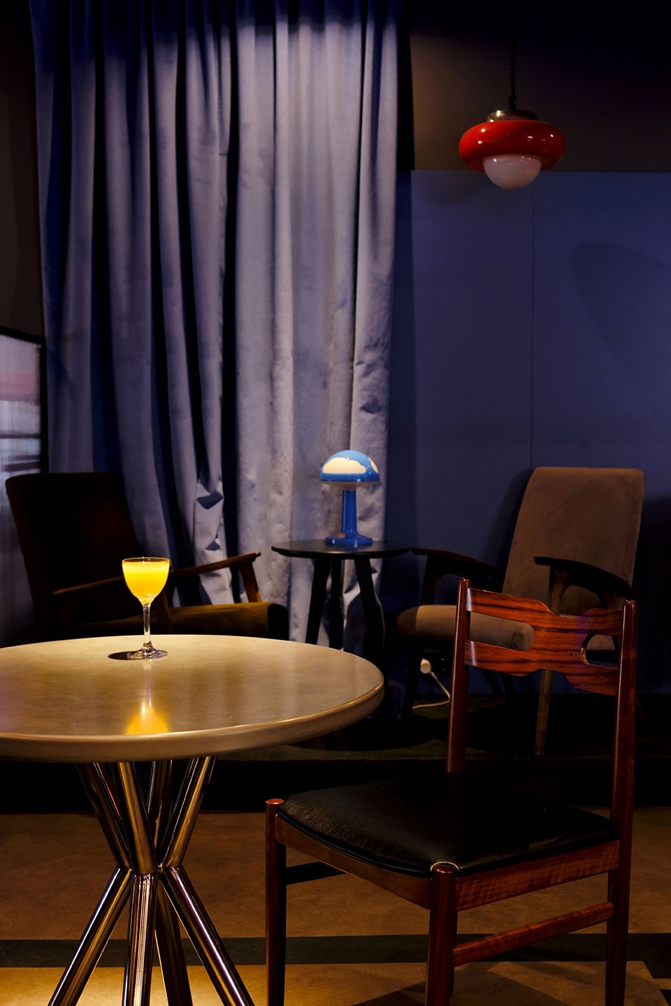 Record Bar by STUDIO SHOO