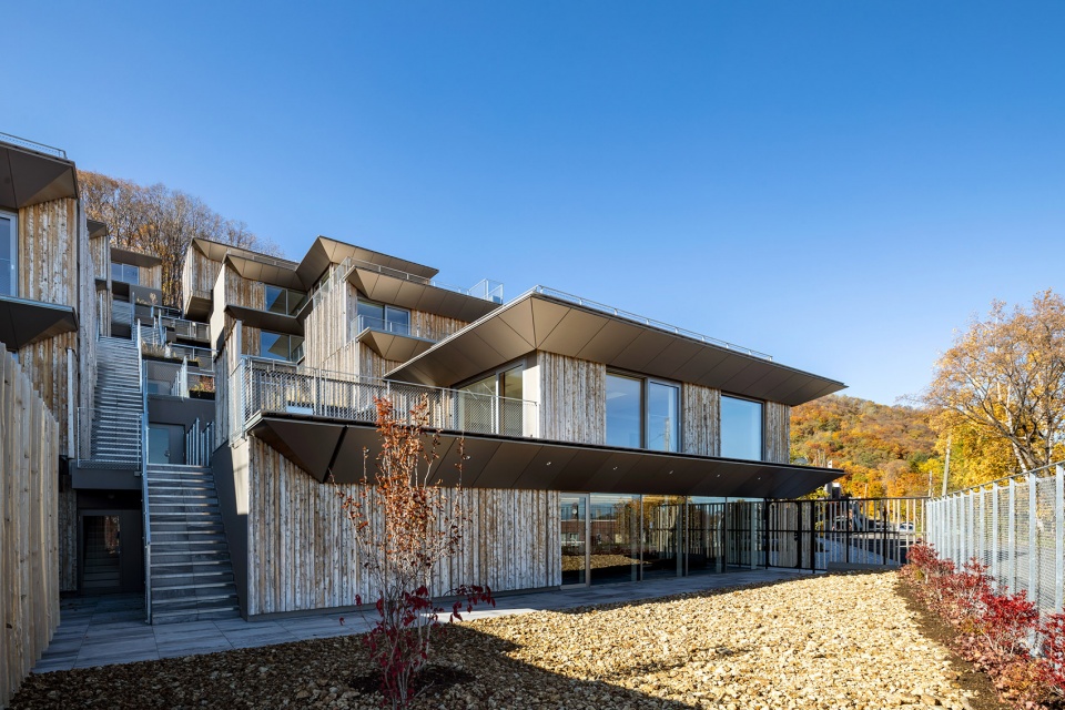 prostyle sapporo miyanomori by kengo kuma and associates