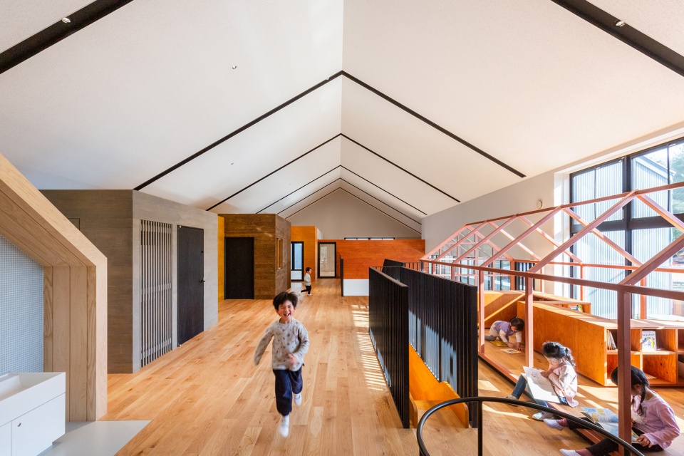 ub nursery by hibinosekkei youji no shiro kids design labo