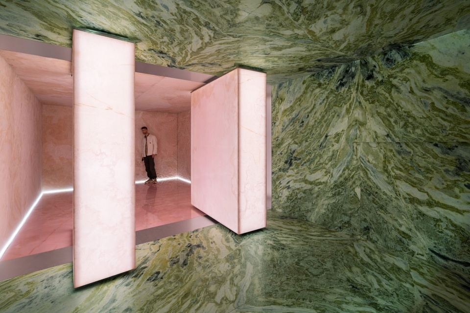 BEYOND THE SURFACE Ellen van Loon and Giulio Marghe