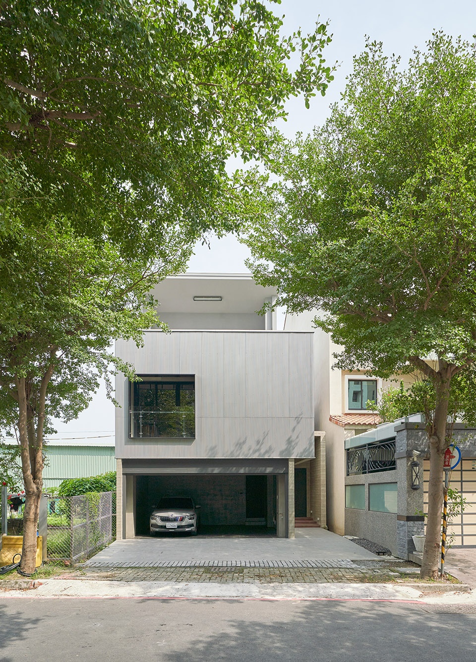 modern tiann by hao design