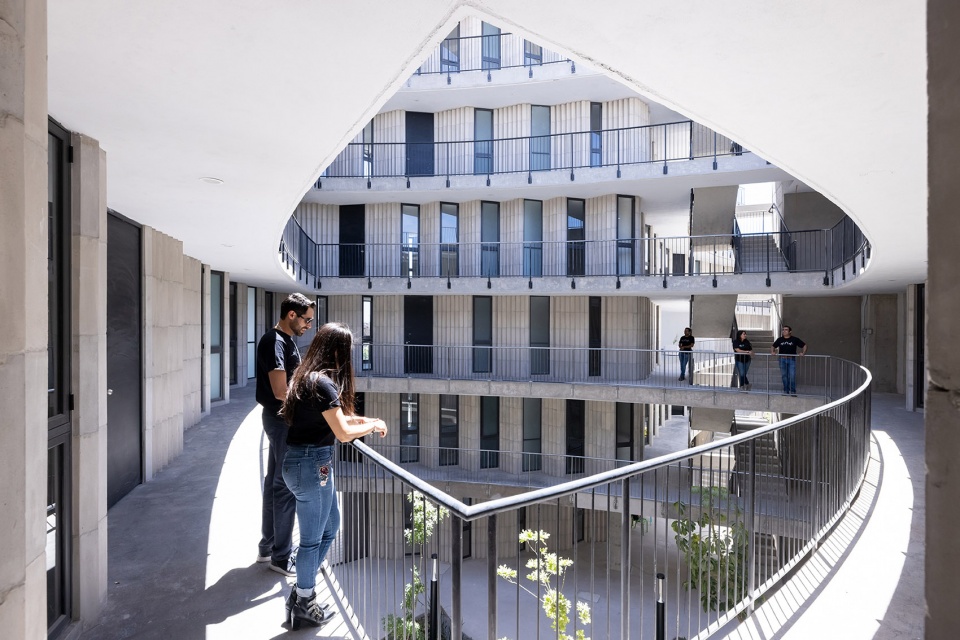 Las Americas Social Housing SO IL