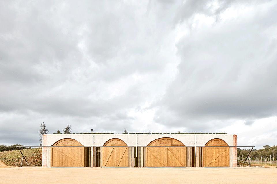 Mont Ras Winery by Jorge Vidal Studio