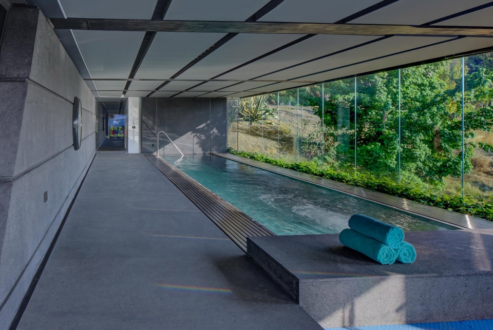 CH73 House by LBR A