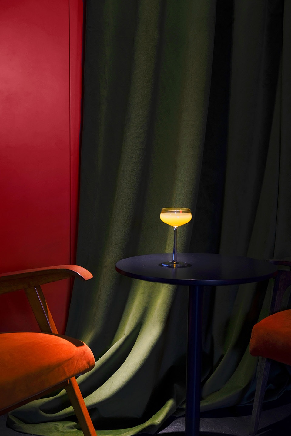 Record Bar by STUDIO SHOO
