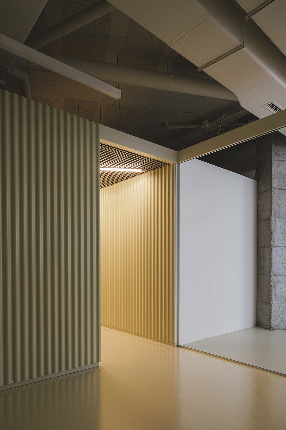 abu gosh by studio shoo qcc