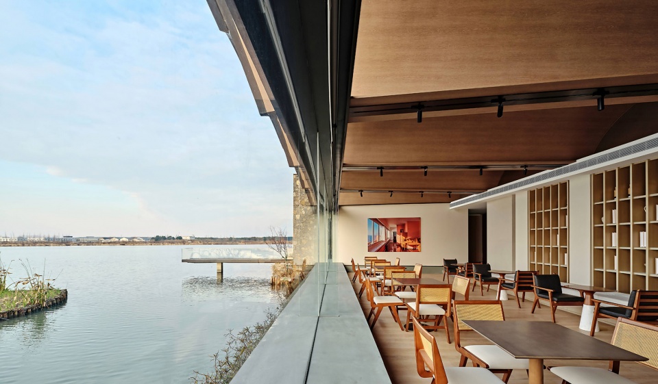 boatyard hotel by wj studio