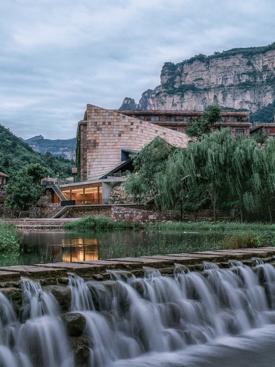 taihang xinyu art museum by wang chong studio