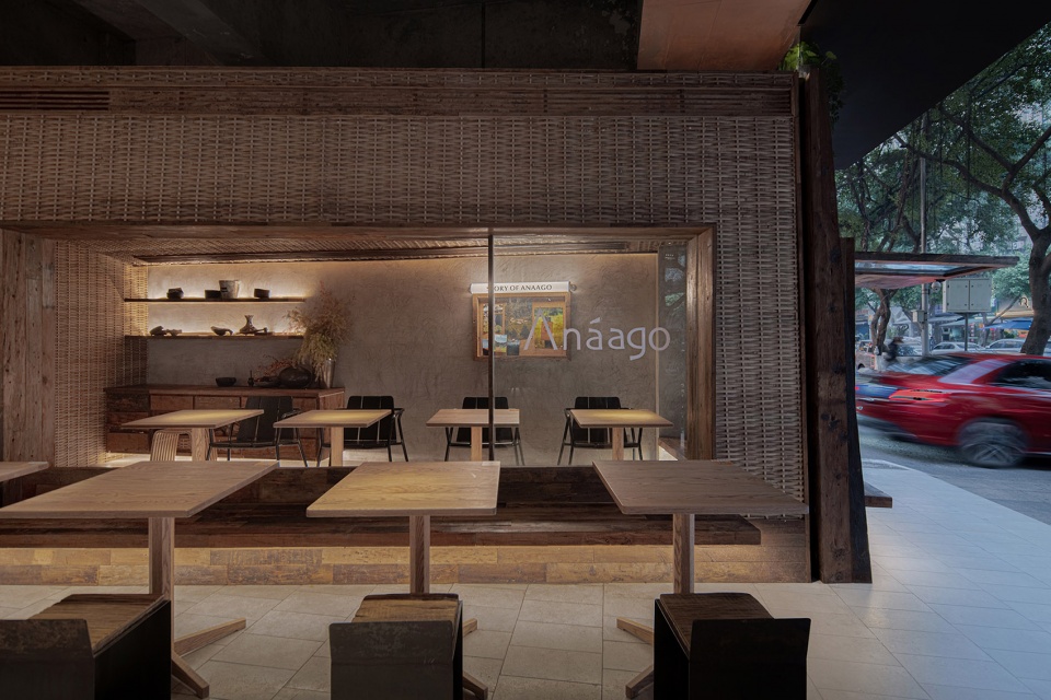 Anaago Bistro China by VARI Design