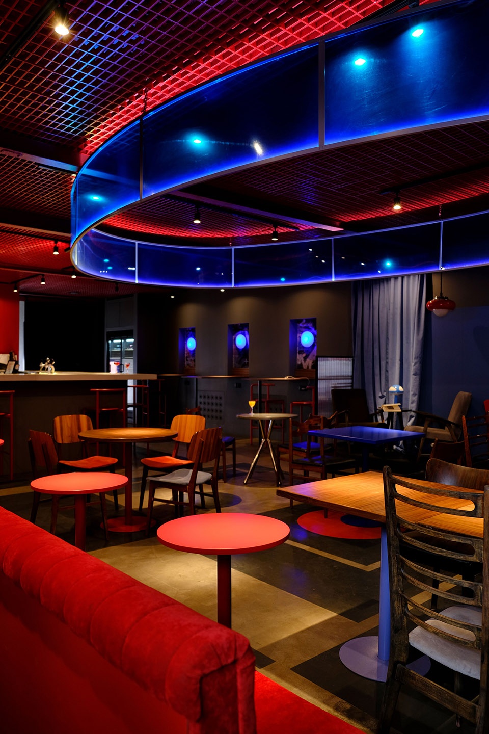 Record Bar by STUDIO SHOO