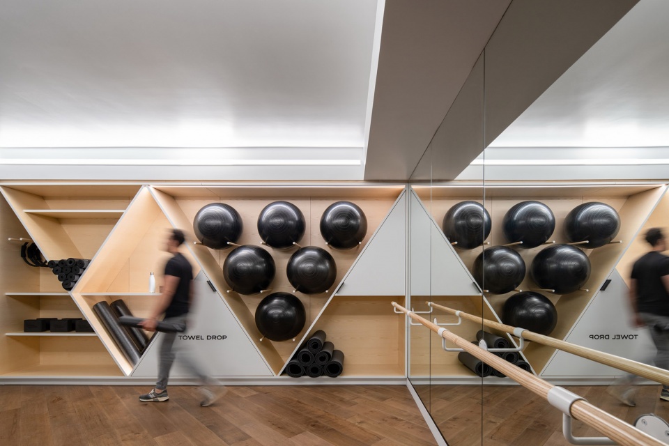 serif and the line hotel by handel architects
