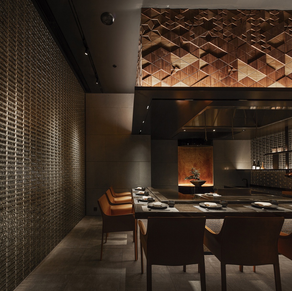 Akari by okamoto deguchi design