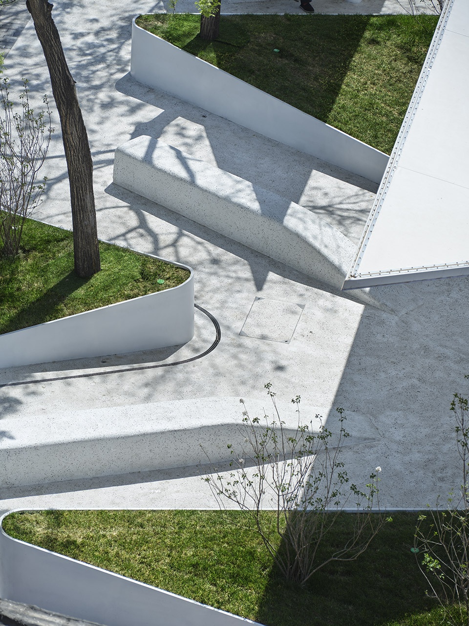 Beijing Lingjing Hutong Subway Exit Pocket Park by BAZUO Architecture Studio 拷贝