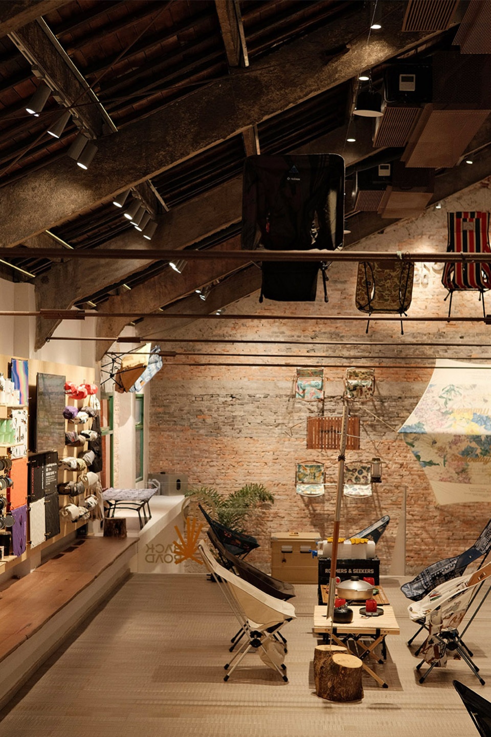 backroad outdoor collection shop by hangzhou guantang interior design