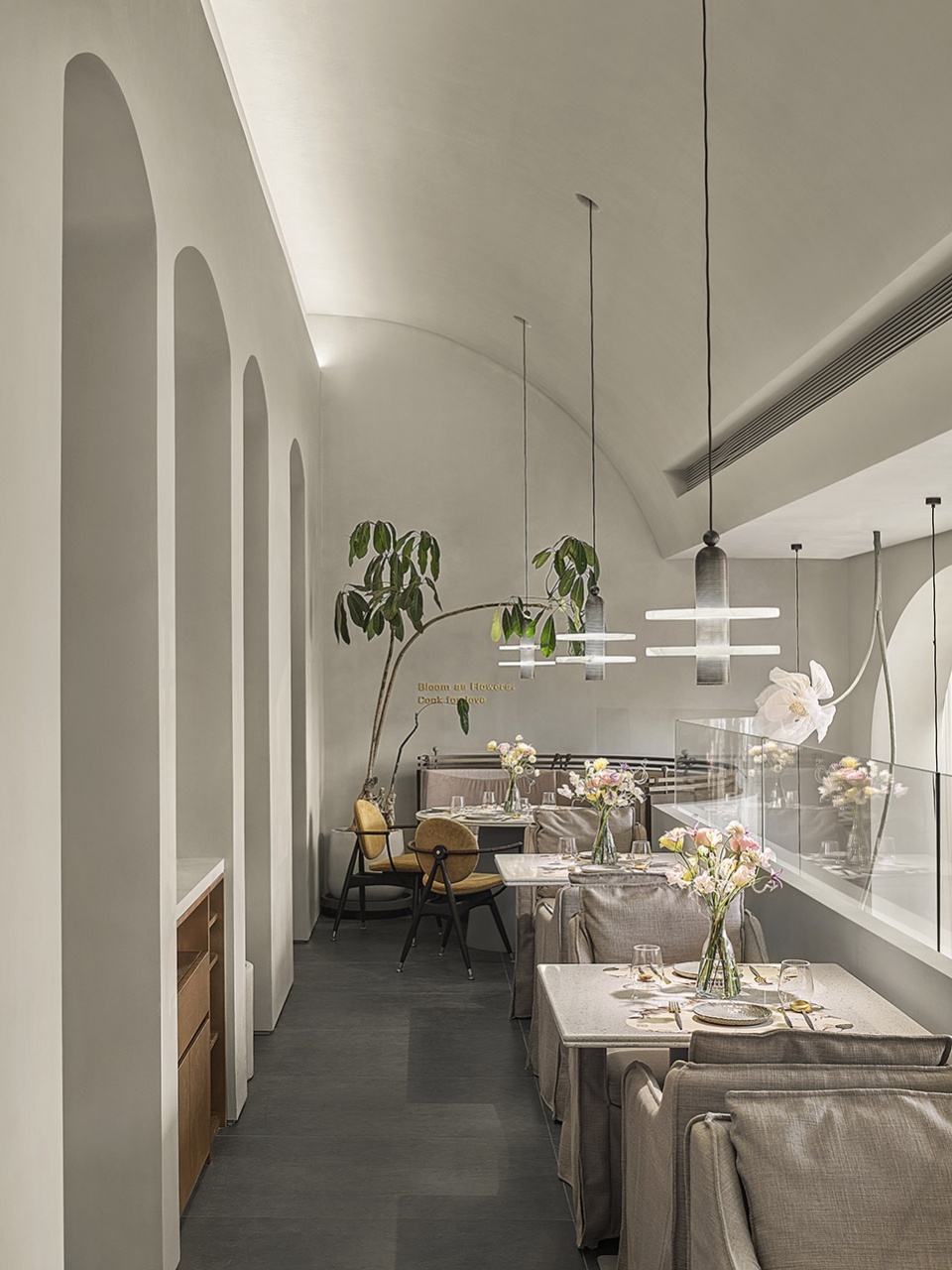 tomacado restaurant by liang architecture studio