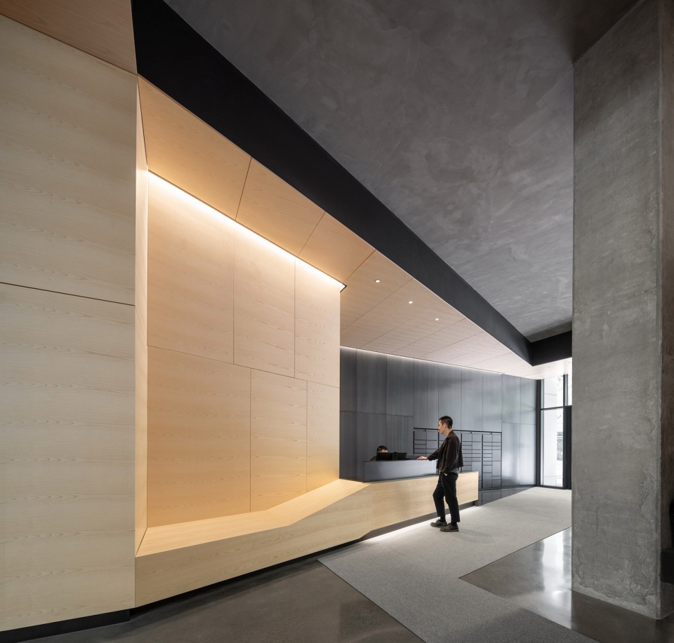 serif and the line hotel by handel architects