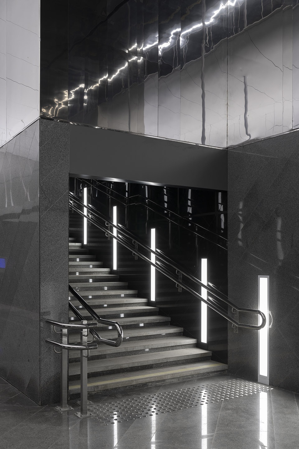 Klenovy Boulevard Metro Station ARCHSLON