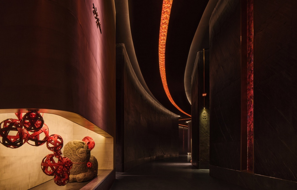Yuejiangnan China by Hangzhou Wuxing Youxing Design
