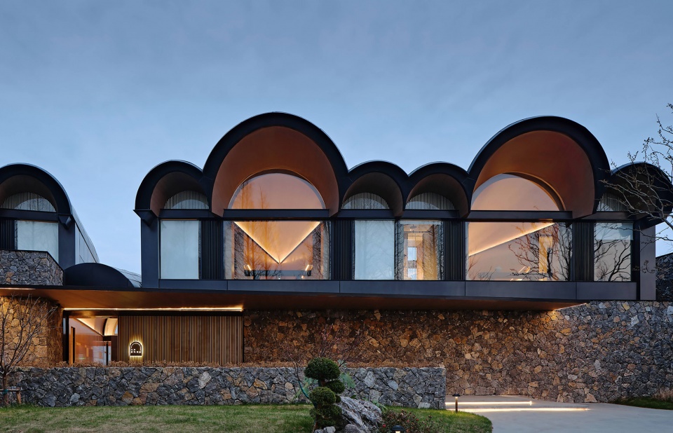 boatyard hotel by wj studio