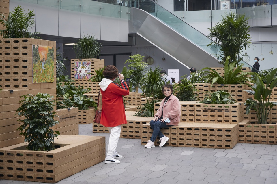 Alp of Spring China by Use Design