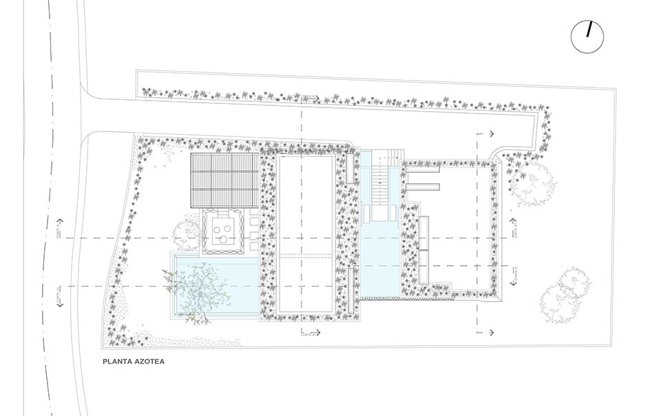 CASA MATEO by Zozaya Arquitectos